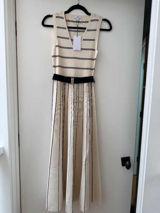 Reiss Dresses & Skirts - Reiss Mallory V-Neck Striped Midi Dress, Size Small